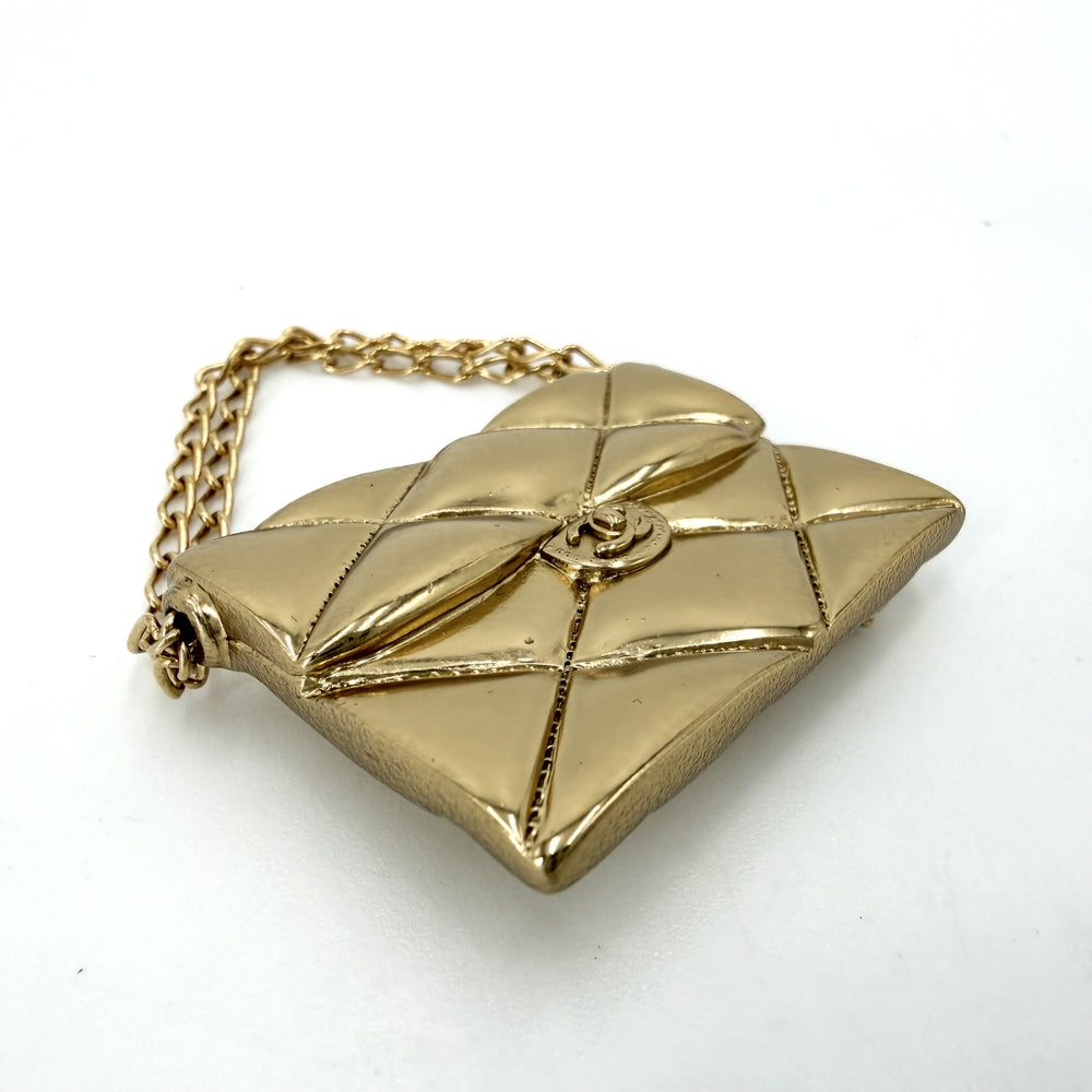 CHANEL シャネル ブローチ マトラッセ ココマーク アクセサリー GP 02P ゴールド レディース 約32.2g 2002年【中古品】