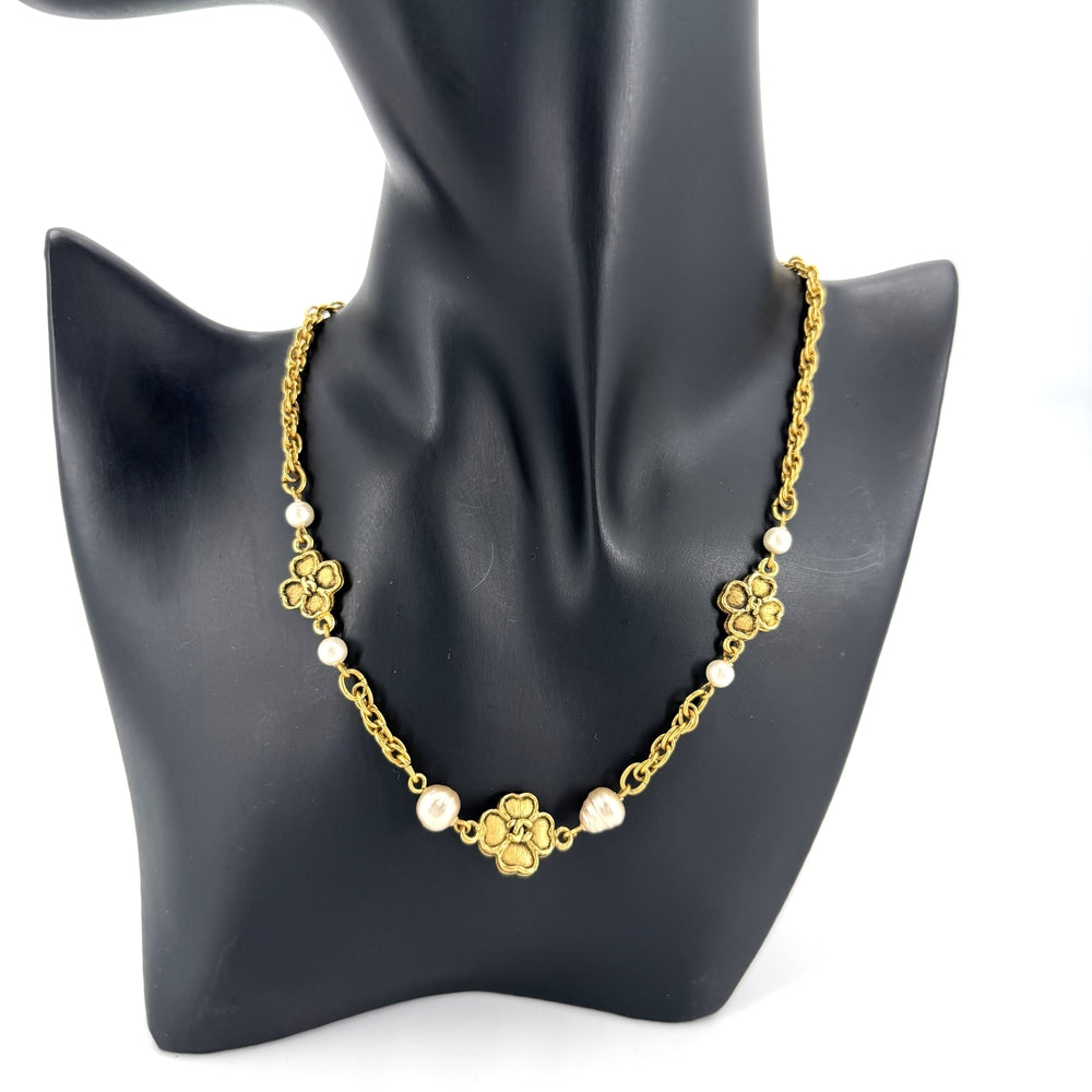 CHANEL シャネル ネックレス クローバーモチーフ ココマーク アクセサリー チョーカー GP フェイクパール ゴールド レディース 約14.1g 1983年【中古品】