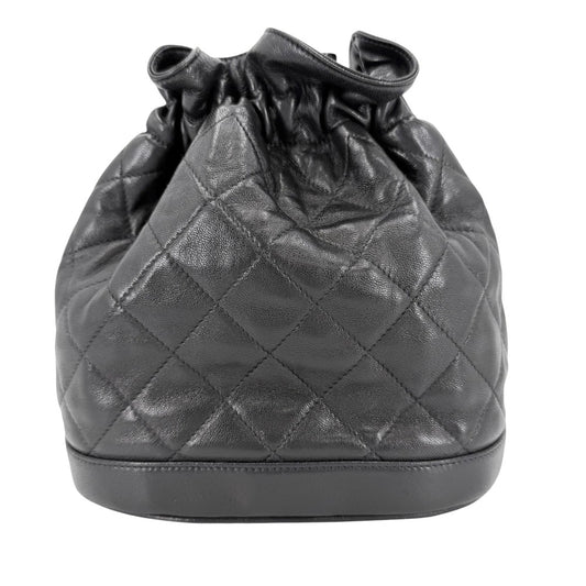 CHANEL シャネル ショルダーバッグ マトラッセ 巾着 ミニバッグ チェーンショルダー ポシェット ココマーク フリンジ ラムスキン ブラック 黒 ゴールド金具 レディース【中古品】