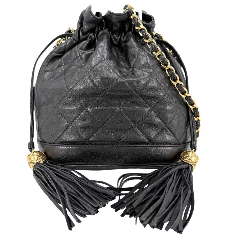 CHANEL シャネル ショルダーバッグ マトラッセ 巾着 ミニバッグ チェーンショルダー ポシェット ココマーク フリンジ ラムスキン ブラック 黒 ゴールド金具 レディース【中古品】