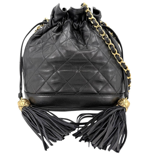 CHANEL シャネル ショルダーバッグ マトラッセ 巾着 ミニバッグ チェーンショルダー ポシェット ココマーク フリンジ ラムスキン ブラック 黒 ゴールド金具 レディース【中古品】