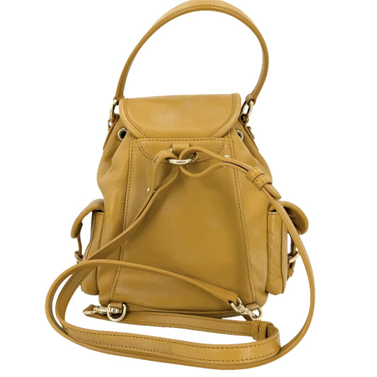 MIUMIU ミュウミュウ 2WAY バックパック リュックサック ハンドバッグ マスタード レザー イエロー ゴールド金具 レディース【中古品】