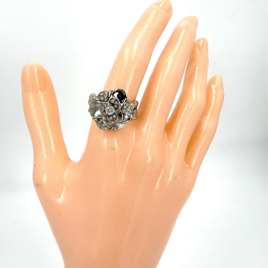 CHANEL シャネル 指輪 リング カメリア アクセサリー ジュエリー Au750 18金WG K18ホワイトゴールド ダイヤモンド 約13.5号 レディース 約10.4g【中古品】