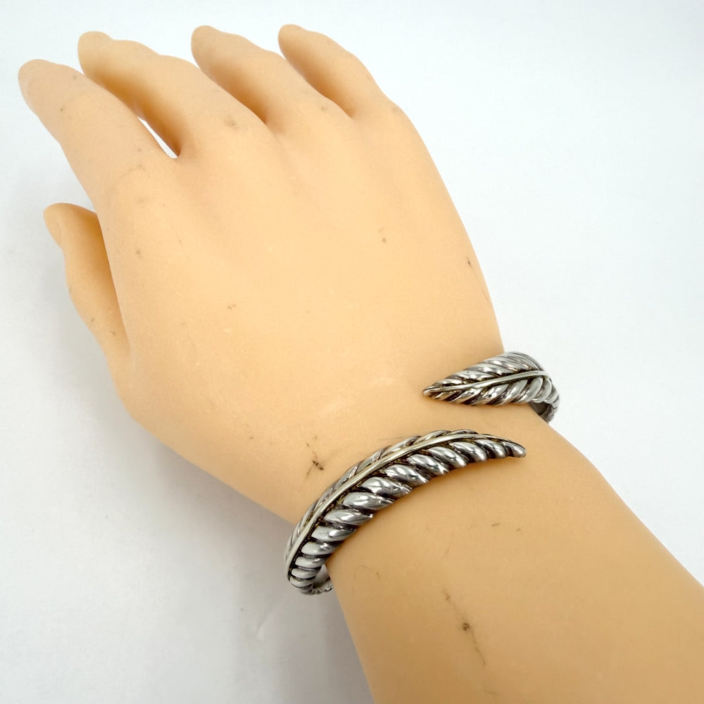 TIFFANY&Co. ティファニー バングル フェザーリーフ ジュエリー アクセサリー 18金YG Au750 シルバー925 K18イエローゴールド レディース 約53.2g【中古品】