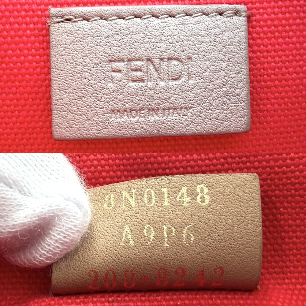 FENDI フェンディ ポーチ ズッカ メイクポーチ 化粧ポーチ 小物入れ 8N0148 キャンバス レザー レッド 赤 ゴールド金具 レディース【中古品】