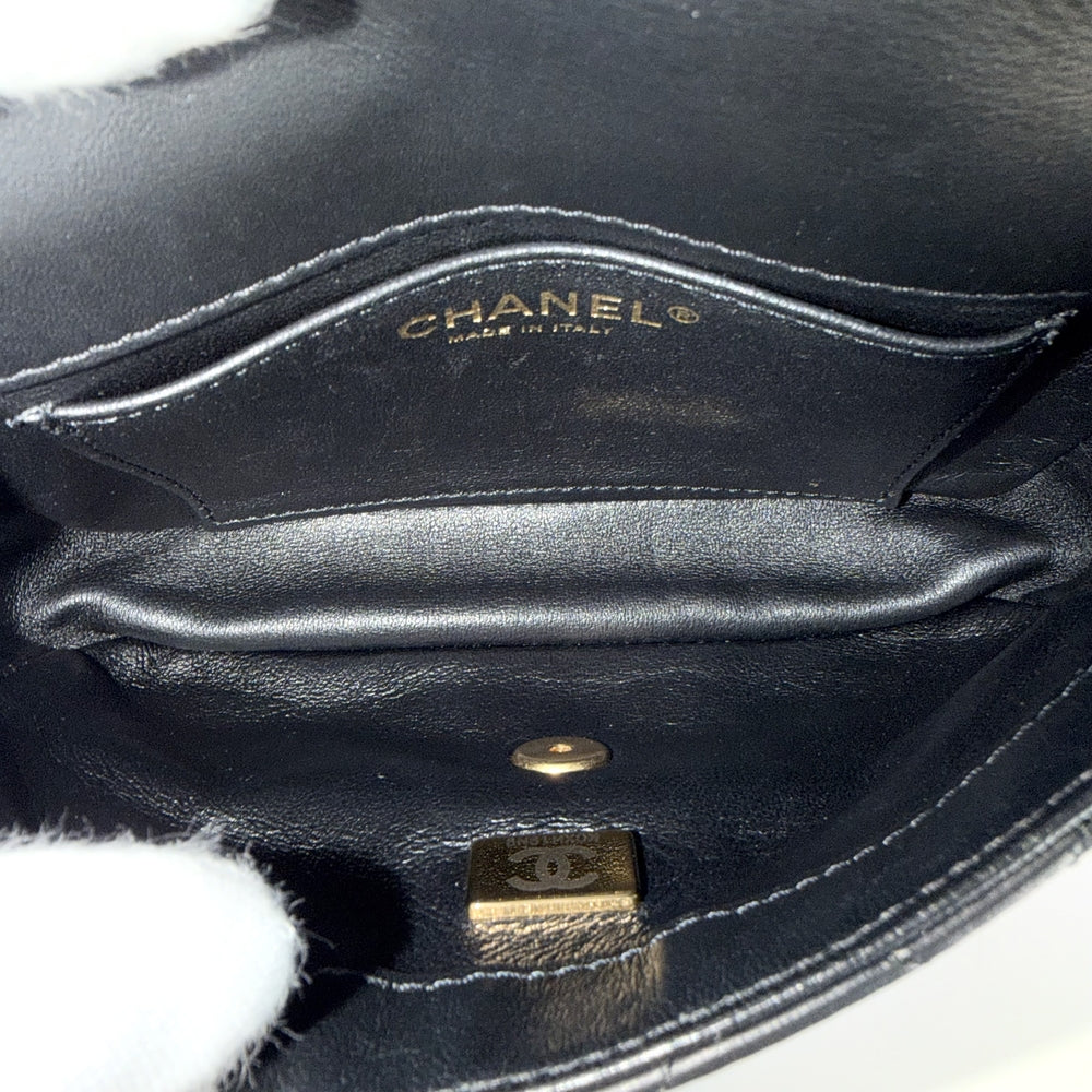 CHANEL シャネル ショルダーバッグ ハートチャーム ミニマトラッセ チェーンショルダー ターンロック Mini Matelasse ココマーク ラムスキン ブラック 黒 ゴールド金具 レディース【中古品】