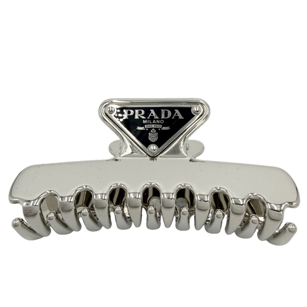 PRADA プラダ ヘアアクセサリー ヘアクリップ トライアングルロゴ トライアングルロゴ 小物 シルバー レディース【中古品】