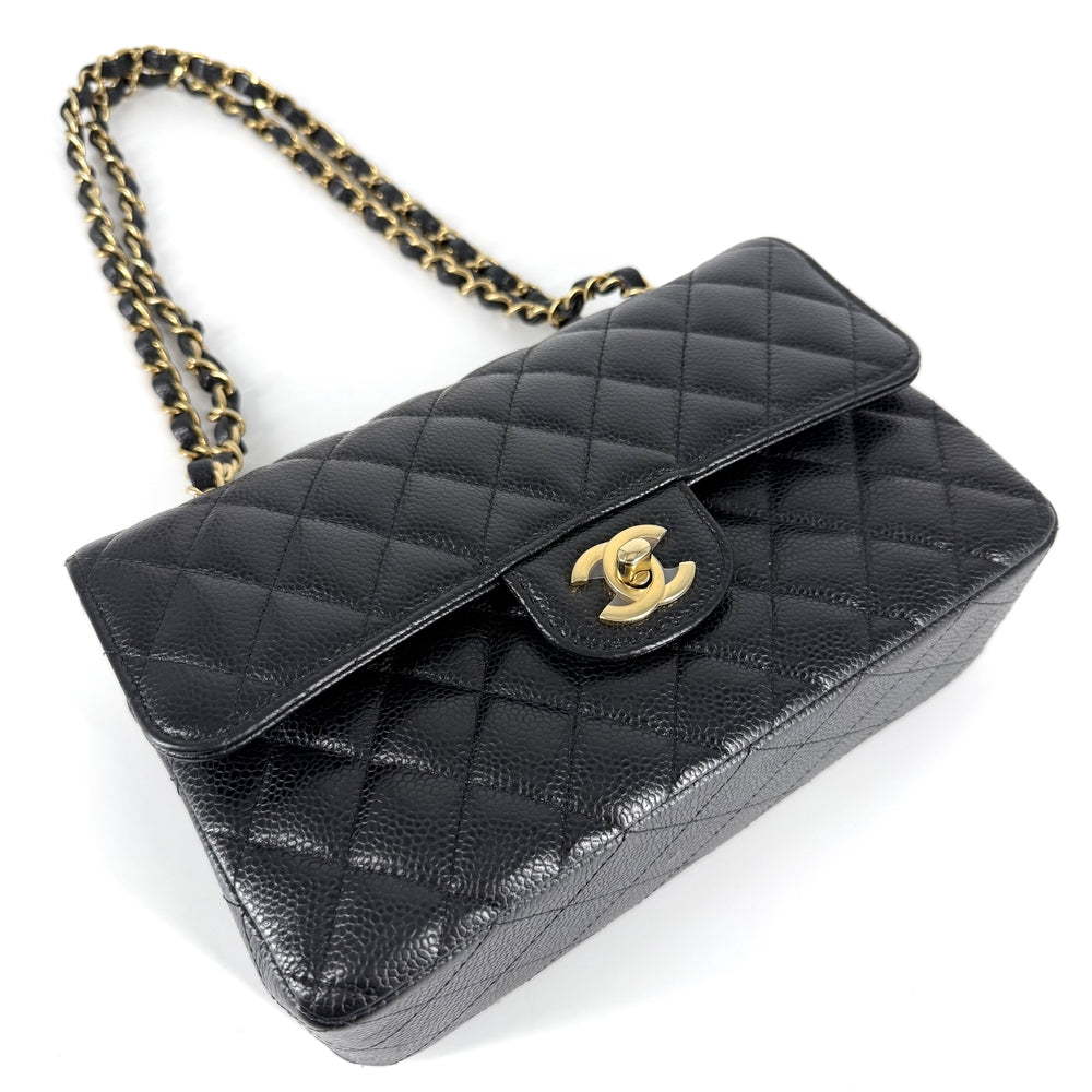 CHANEL シャネル ショルダーバッグ マトラッセ23 ダブルチェーン ダブルフラップ ココマーク ターンロック キャビアスキン ブラック 黒 ゴールド金具 レディース【中古品】
