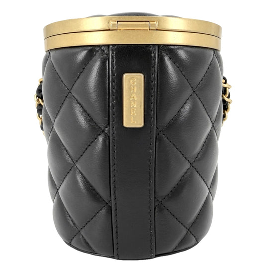CHANEL シャネル ショルダーバッグ ミニバッグ マトラッセ チェーンショルダー Matelasse ココマーク ラムスキン ブラック 黒 ゴールド金具 レディース【中古品】