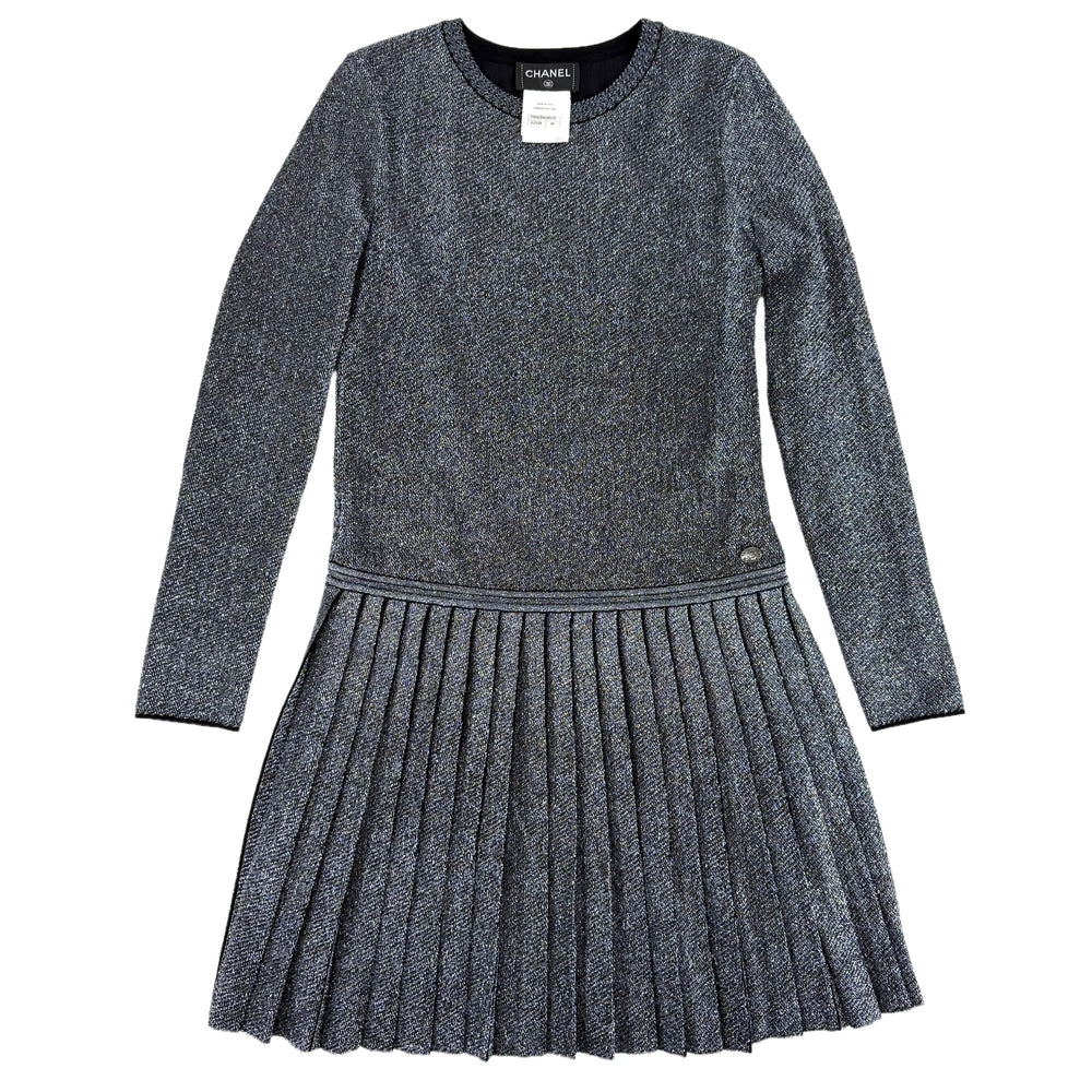 CHANEL シャネル ワンピース ラメニット プリーツ アパレル 服 長袖 36 メタリックシルバー 秋 冬 レーヨン ポリエステル 金属化ポリエステル ナイロン レディース【中古品】