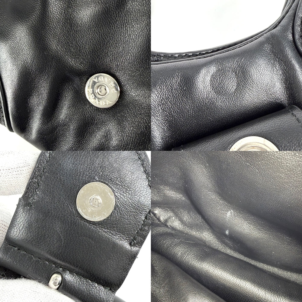 PRADA プラダ ハンドバッグ トライアングルロゴ ムーンバッグ ミニバッグ 1BA381 レザー ブラック 黒 シルバー金具 レディース【中古品】