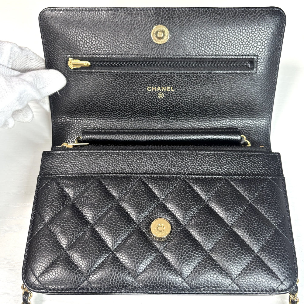 CHANEL シャネル チェーンウォレット マトラッセ ショルダーバッグ ココマーク 財布 キャビアスキン ブラック 黒 ゴールド金具 レディース【中古品】