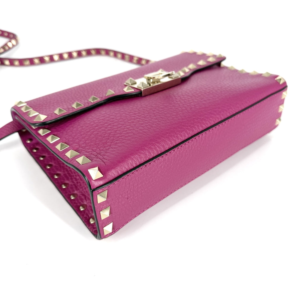Valentino Garavani ヴァレンティノ・ガラヴァーニ ショルダーバッグ ロックスタッズ 1W2B0181VSF レザー ピンク系 ゴールド金具 レディース【中古品】