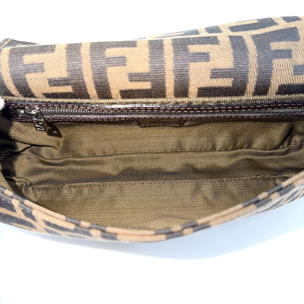 FENDI フェンディ ショルダーバッグ ズッカ マンマバケット 26424 キャンバス レザー ブラウン 茶 シルバー金具 レディース【中古品】