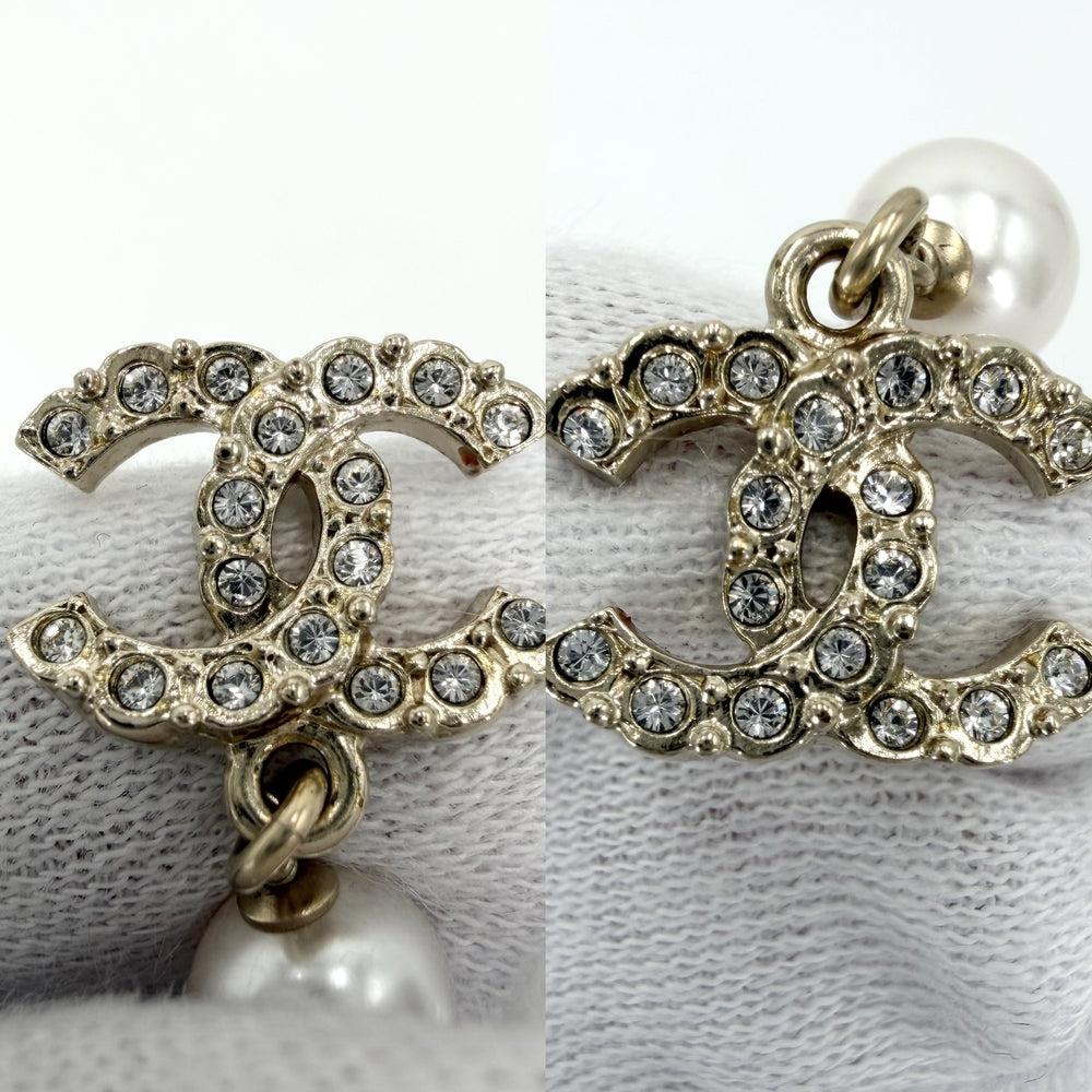 CHANEL シャネル ピアス ココマーク アクセサリー ラウンド GP ラインストーン フェイクパール C21K ゴールド ホワイト 白 レディース 約5.8g 2021年【中古品】