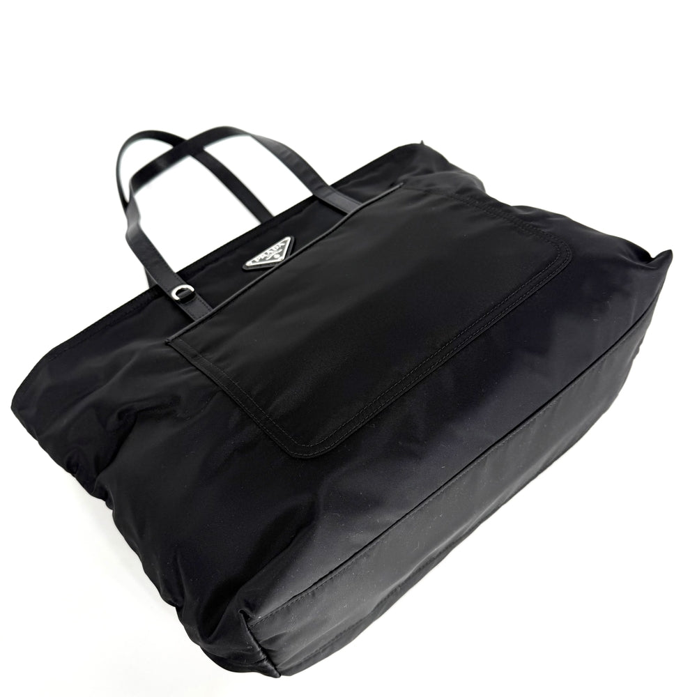 PRADA プラダ トートバッグ トライアングルロゴ 1BG052 ナイロン ブラック 黒 シルバー金具 レディース【中古品】