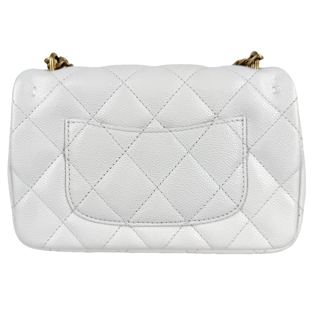 CHANEL シャネル ショルダーバッグ ミニフラップバッグ チェーンショルダー ターンロック ハート ココマーク キャビアスキン ホワイト 白 ゴールド金具 レディース【中古品】