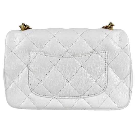 CHANEL シャネル ショルダーバッグ ミニフラップバッグ チェーンショルダー ターンロック ハート ココマーク キャビアスキン ホワイト 白 ゴールド金具 レディース【中古品】