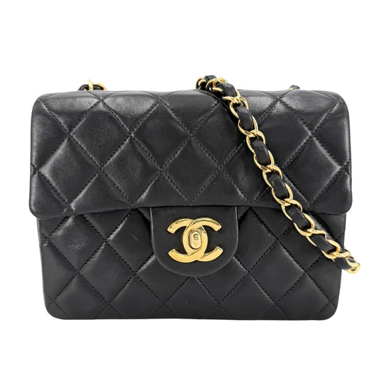 CHANEL シャネル ショルダーバッグ ミニマトラッセ チェーン ターンロック Mini Matelasse ココマーク ラムスキン ブラック 黒 ゴールド金具 レディース【中古品】