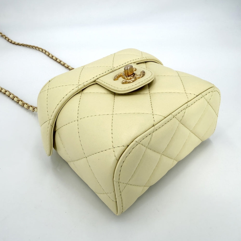 CHANEL シャネル 2WAY マトラッセ バニティ ハンドバッグ ショルダーバッグ ココマーク ラムスキン イエロー ゴールド金具 レディース【中古品】