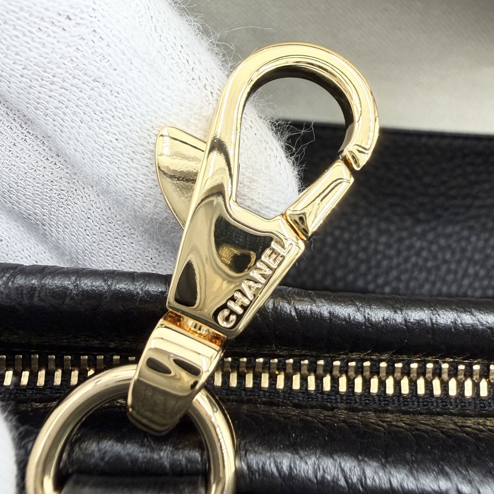 CHANEL シャネル トートバッグ スモール ショッピングバッグ ココマーク 26SS グレインド カーフスキン ブラック 黒 ゴールド金具 レディース【中古品】