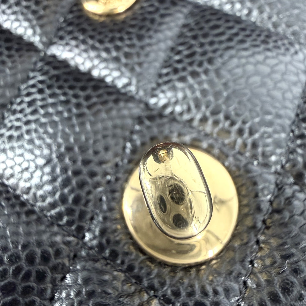 CHANEL シャネル ショルダーバッグ マトラッセ25 ダブルチェーン ダブルフラップ ココマーク ターンロック キャビアスキン ブラック 黒 ゴールド金具 レディース【中古品】