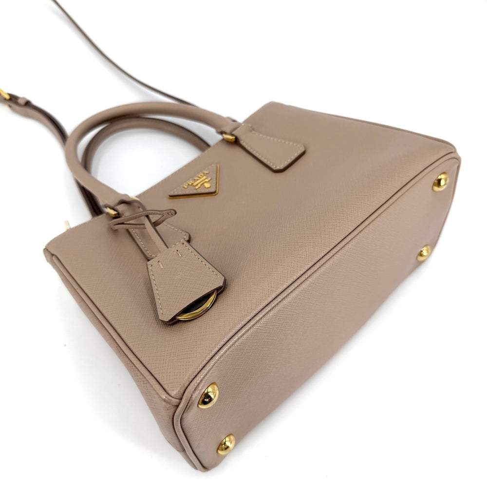 PRADA プラダ 2WAY ガレリア スモール ハンドバッグ ショルダーバッグ トライアングルロゴ 1BA896 レザー ピンクベージュ ゴールド金具 レディース【中古品】