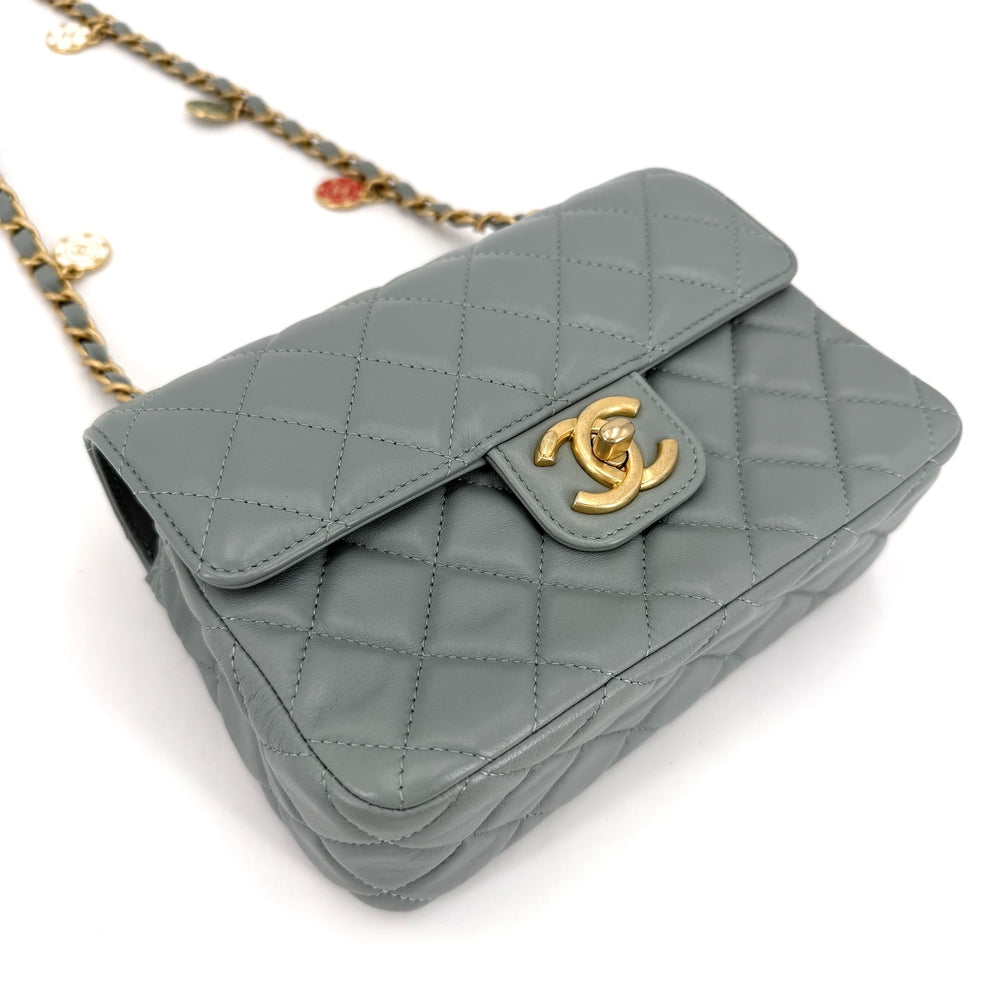CHANEL シャネル ショルダーバッグ マトラッセ ココマーク ミニバッグ チャーム ラムスキン グリーン系 ゴールド金具 レディース【中古品】