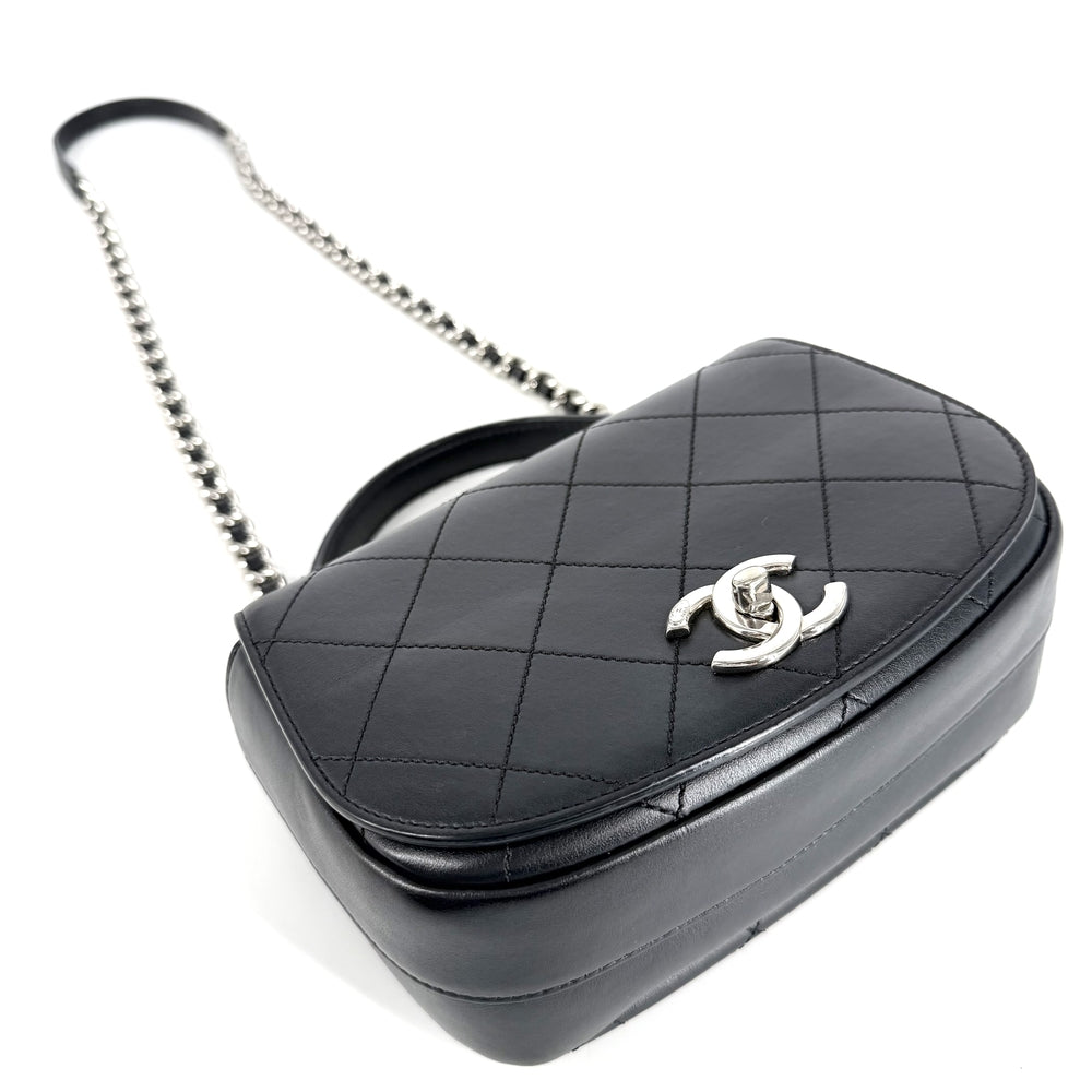 CHANEL シャネル 2WAY マトラッセ ココマーク チェーンショルダーバッグ ハンドバッグ レザー ブラック 黒 シルバー金具 レディース【中古品】
