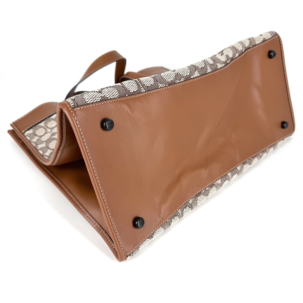 COACH コーチ 2WAY ディズニーコラボ フィールドトート40 トートバッグ ショルダーバッグ ハンドバッグ シグネチャー ウィズ ミッキーマウス C8492 キャンバス レザー ブラウン 茶 ガンメタル金具 レディース【中古品】