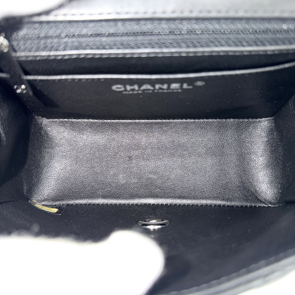 CHANEL シャネル ショルダーバッグ ミニマトラッセ チェーン ターンロック Mini Matelasse ココマーク ラムスキン ブラック 黒 シルバー金具 レディース【中古品】