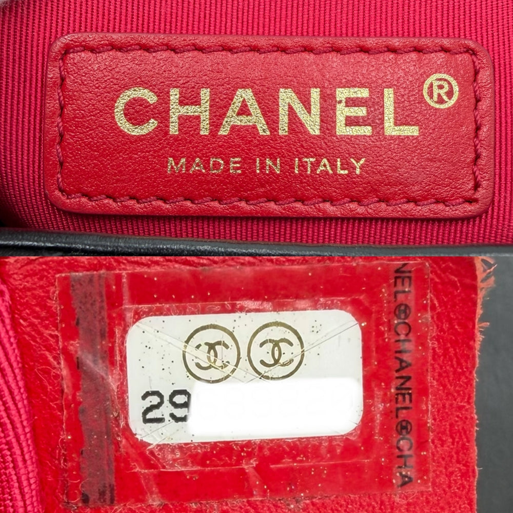 CHANEL シャネル ショルダーバッグ マトラッセ ロゴ ダブルチェーン レザー ブラック 黒 ゴールド金具 レディース【中古品】