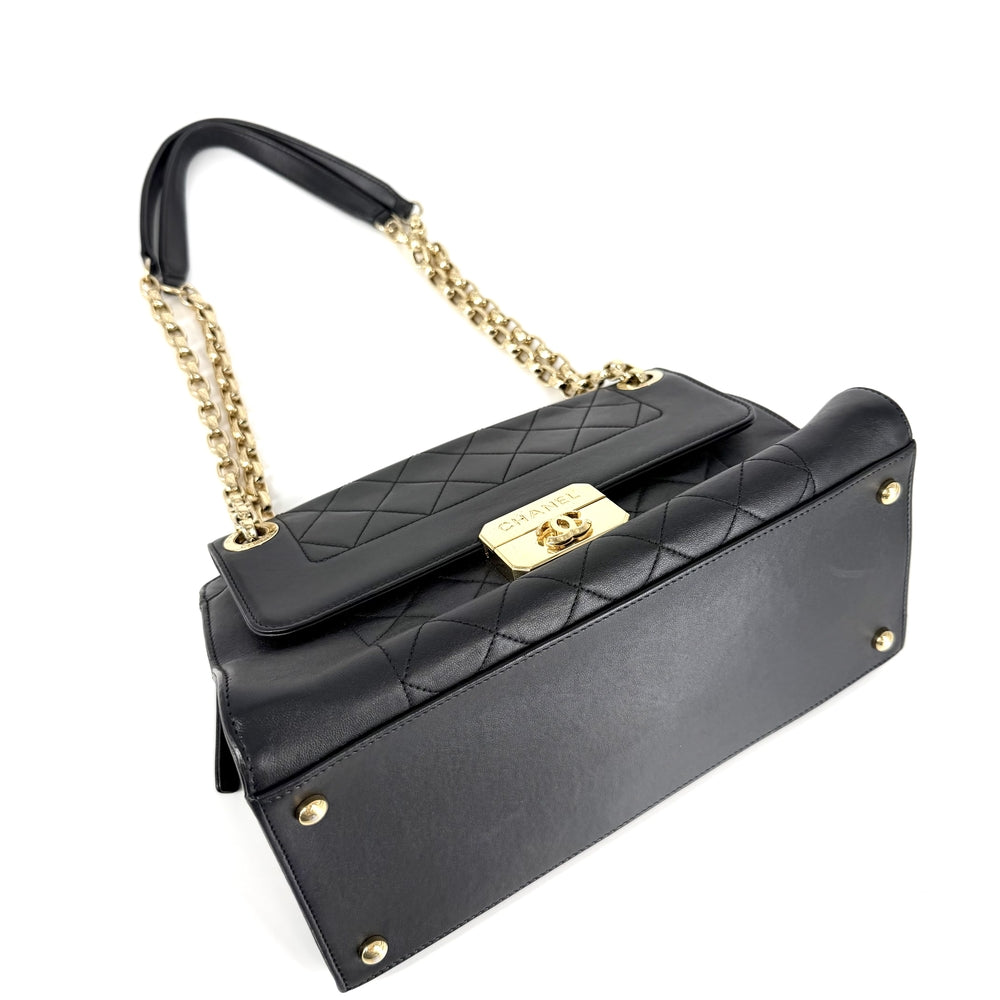 CHANEL シャネル ハンドバッグ シックウィズミー マトラッセ ココマーク レザー ブラック 黒 ゴールド金具 レディース【中古品】