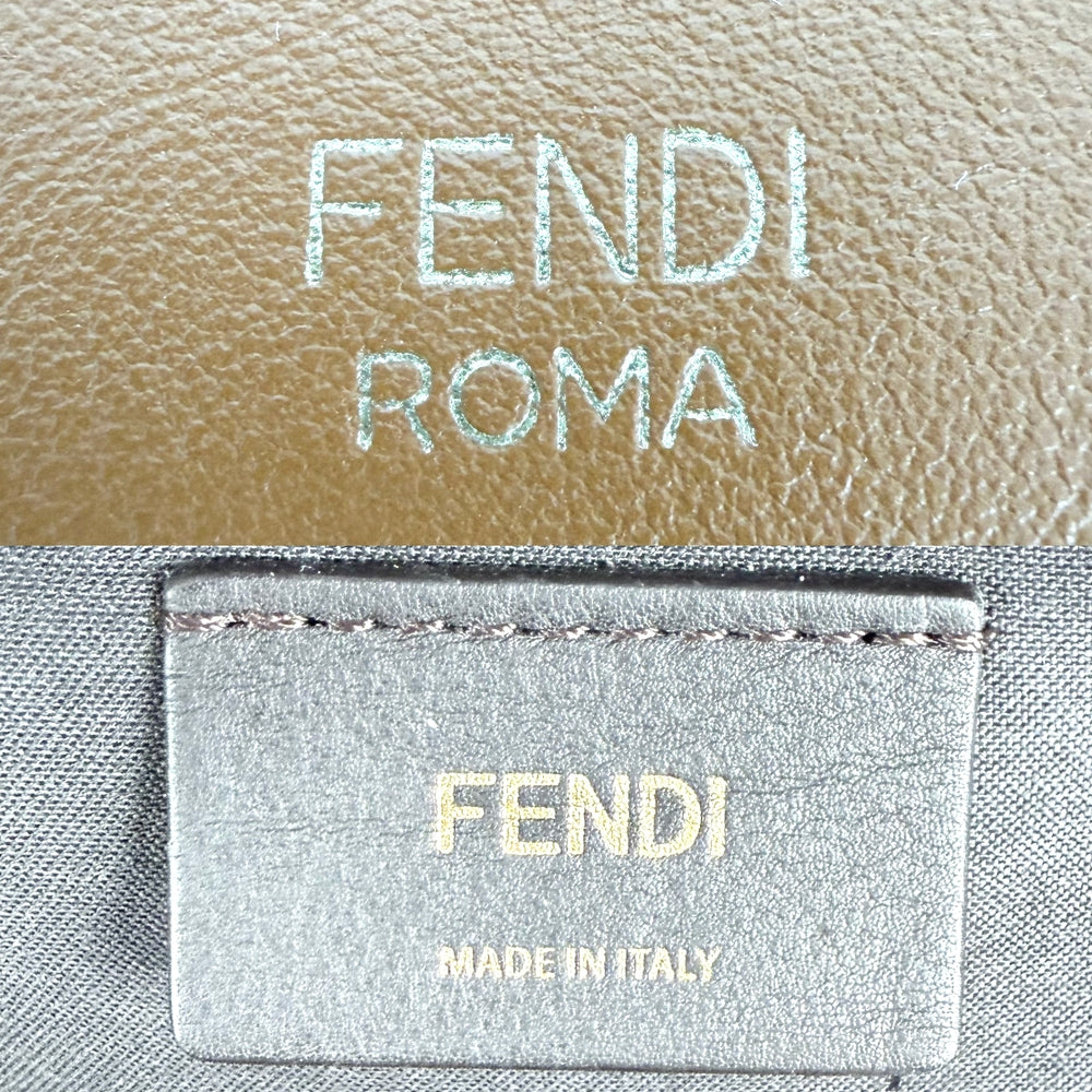 FENDI フェンディ 2WAY オーロック カメラケース ショルダーバッグ ハンドバッグ 8BS058 レザー ブラウン 茶 ゴールド金具 レディース【中古品】