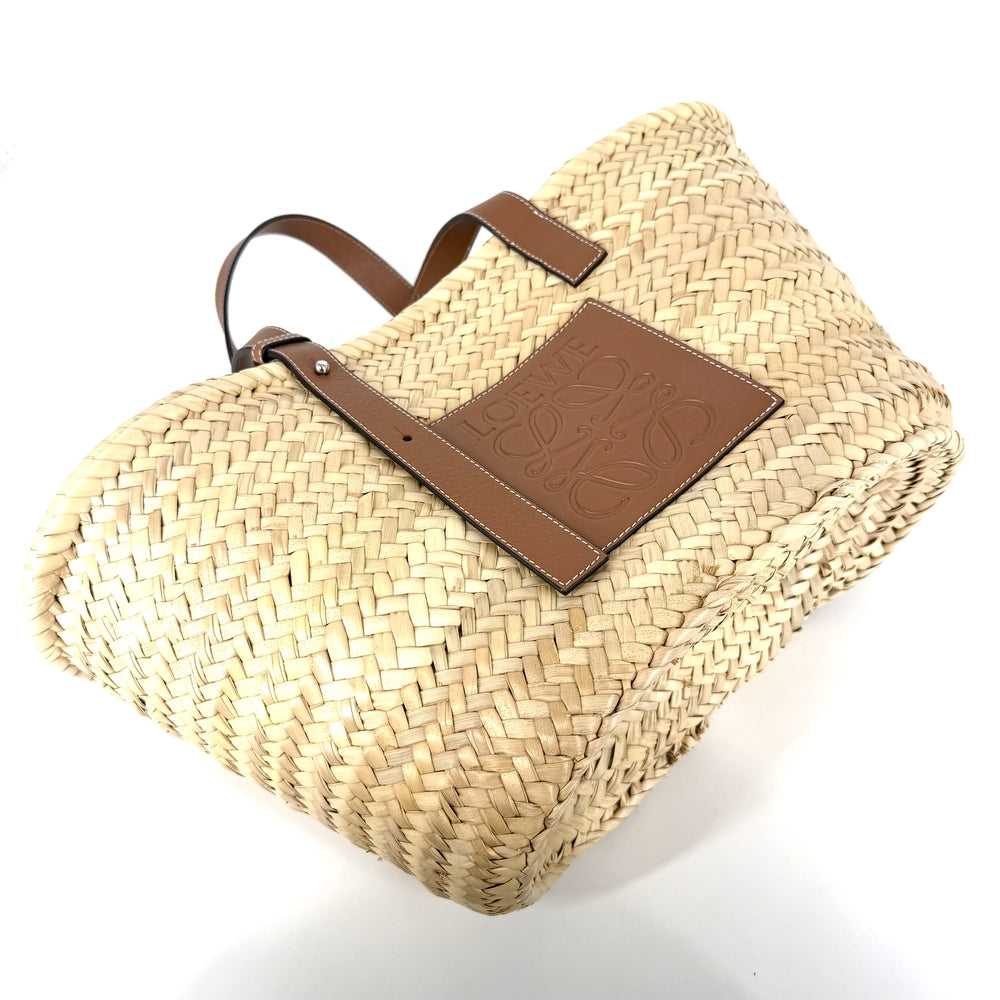 LOEWE ロエベ トートバッグ アナグラム バスケットバッグミディアム かごバッグ ハンドバッグ ラフィア レザー ベージュ ブラウン 茶 シルバー金具 レディース【中古品】
