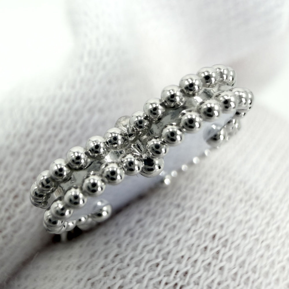 Van Cleef & Arpels ヴァンクリーフ＆アーペル ネックレス ヴィンテージアルハンブラ ジュエリー K18ホワイトゴールド カルセドニー VCARD34900 ライトブルー レディース 約5.4g【中古品】