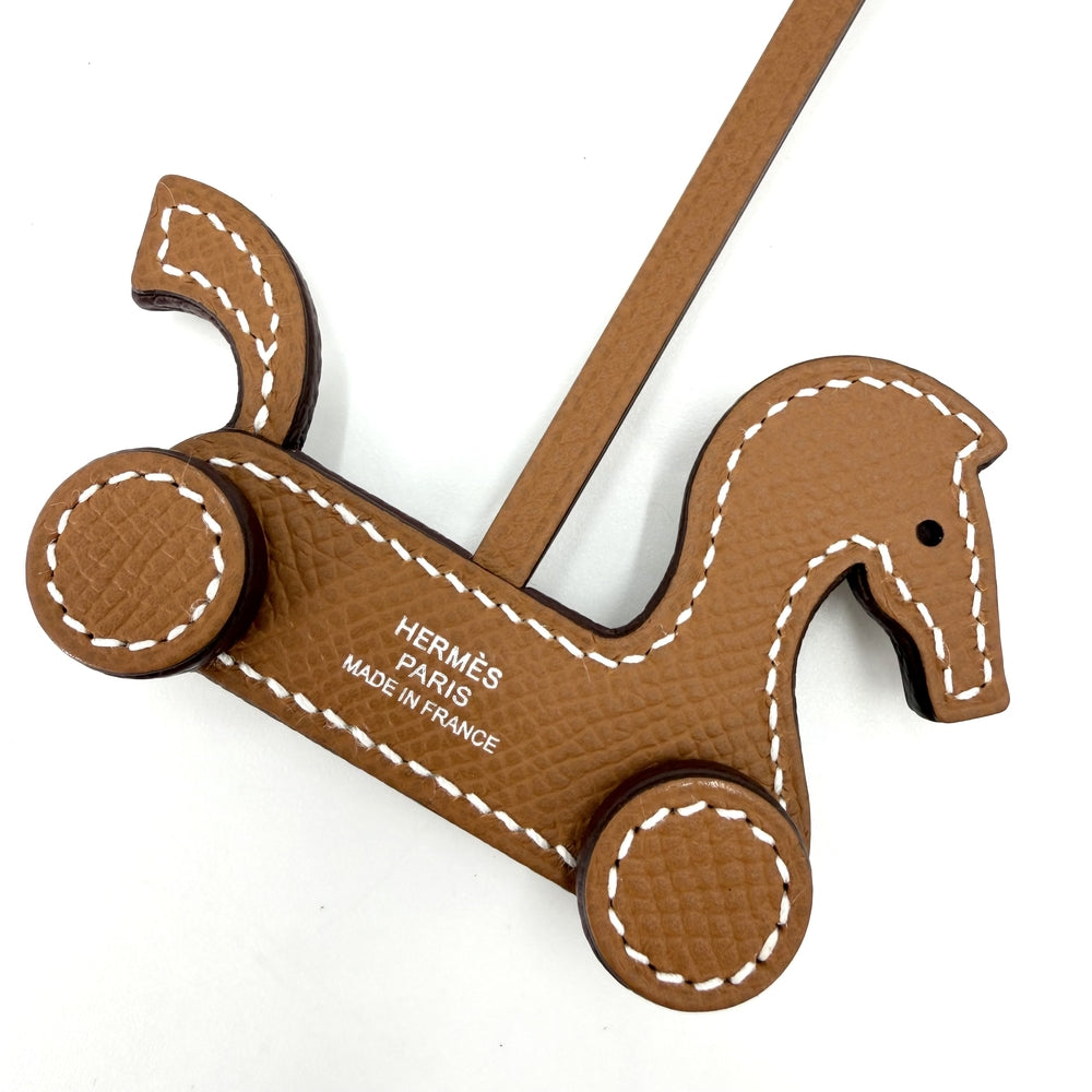 HERMES エルメス キーホルダー シュヴァルアルーレット チャーム バッグチャーム メンズ レディース G刻印 レザー ブラウン 茶 ユニセックス 2026年【中古品】