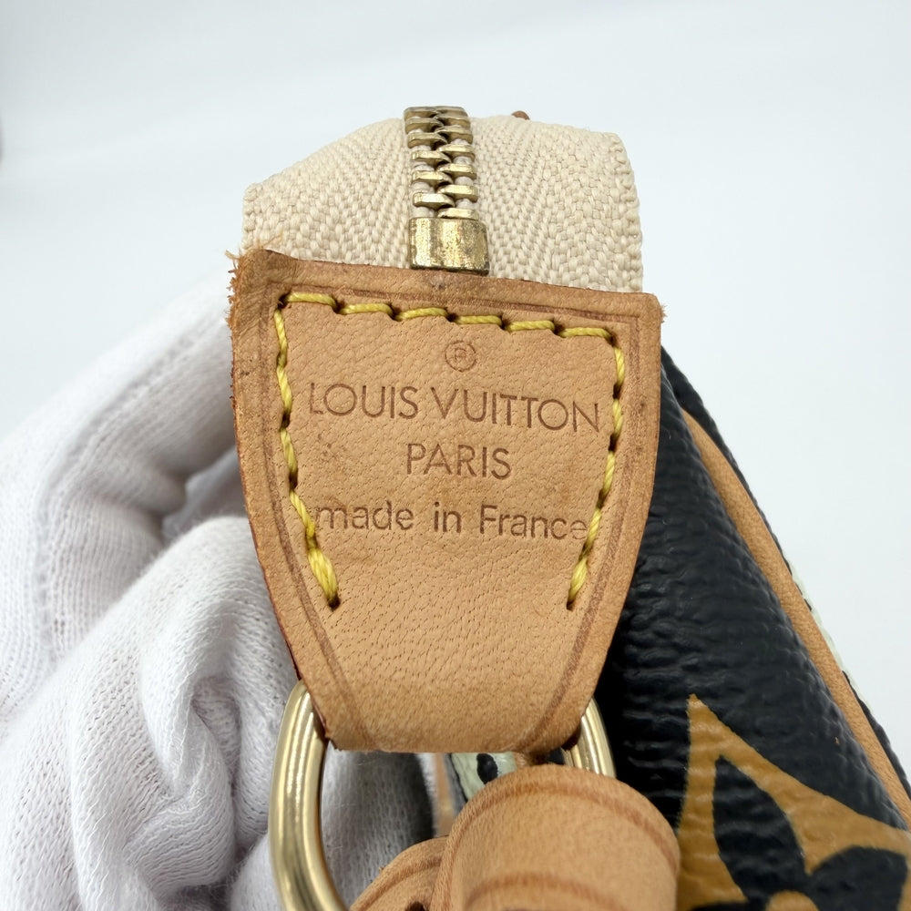 LOUIS VUITTON ルイヴィトン ハンドバッグ ポシェットアクセソワール アクセサリーポーチ ブラック 黒 M92648 モノグラムマルチカラー ノワール マルチカラー ゴールド金具 レディース【中古品】