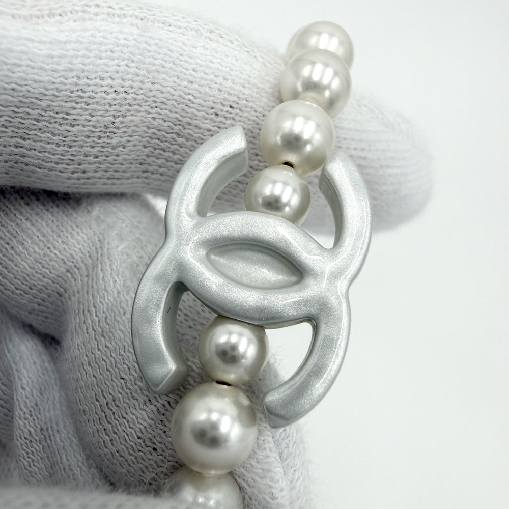 CHANEL シャネル ネックレス ココマーク チョーカー フェイクパール B25C ホワイト 白 シルバー金具 レディース 約23.6g 2025年【中古品】