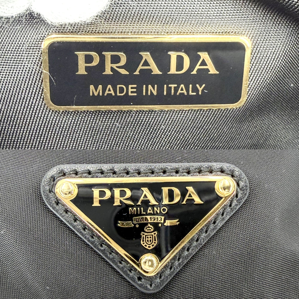 PRADA プラダ ショルダーバッグ エクスプローラ Re-Nylon トライアングルロゴ ナイロン レザー ブラック 黒 ゴールド金具 レディース【中古品】