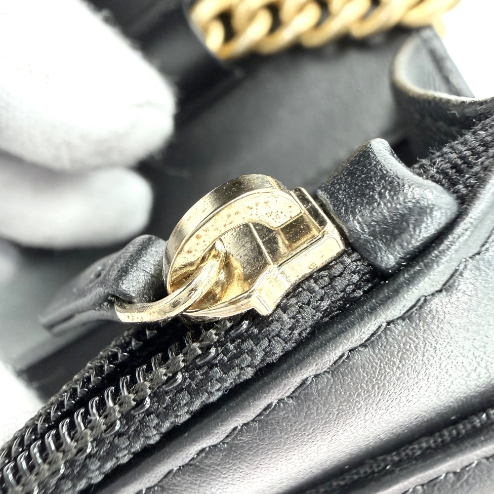 CHANEL シャネル チェーンウォレット マトラッセ ボーイシャネル ショルダーウォレット 財布 キャビアスキン ブラック 黒 マットゴールド金具 レディース【中古品】