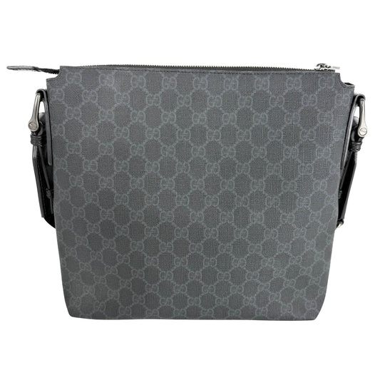 GUCCI グッチ ショルダーバッグ メッセンジャーバッグ 322279 GGスプリームキャンバス レザー ブラック 黒 グレー金具 メンズ【中古品】