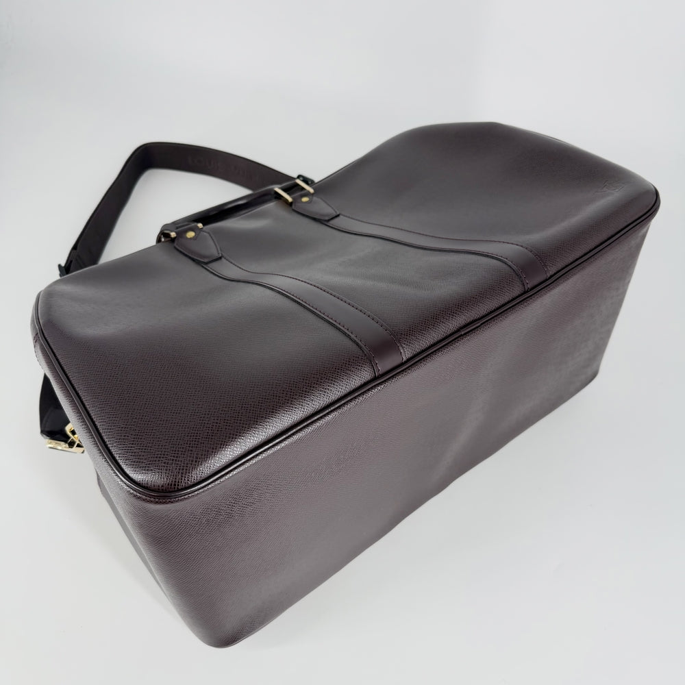 LOUIS VUITTON ルイヴィトン ボストンバッグ ケンダルPM トラベルバッグ 旅行バッグ アカジュー M30126 タイガ ワインレッド ゴールド金具 ユニセックス【中古品】