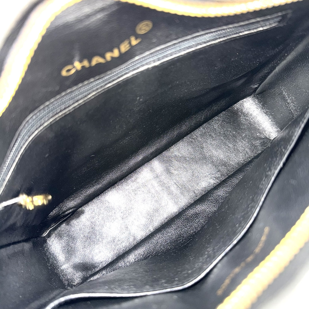CHANEL シャネル ショルダーバッグ マトラッセ ダイアナフラップ タッセル ココマーク ターンロック ラムスキン ブラック 黒 ゴールド金具 レディース【中古品】