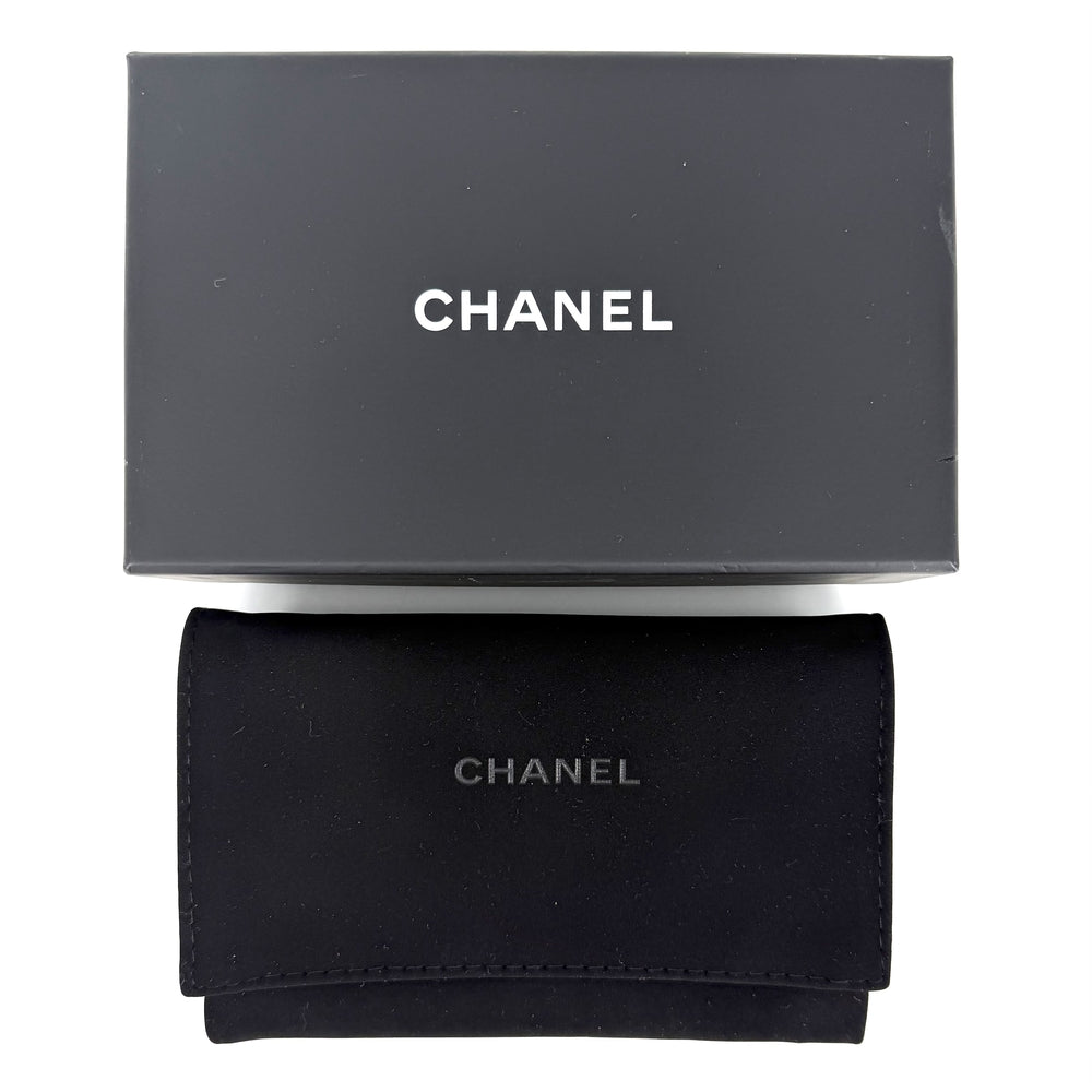 CHANEL シャネル コインケース マトラッセ クラシック フラップ カード ケース ミニ財布 キャビアスキン ブラック 黒 ゴールド金具 レディース【中古品】