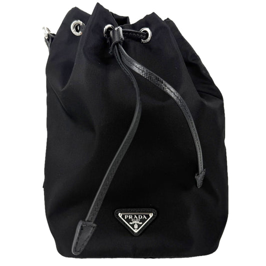 PRADA プラダ ポーチ Re-Nylon 巾着 ドローストリング 1NS369 ナイロン ブラック 黒 シルバー金具 レディース【中古品】