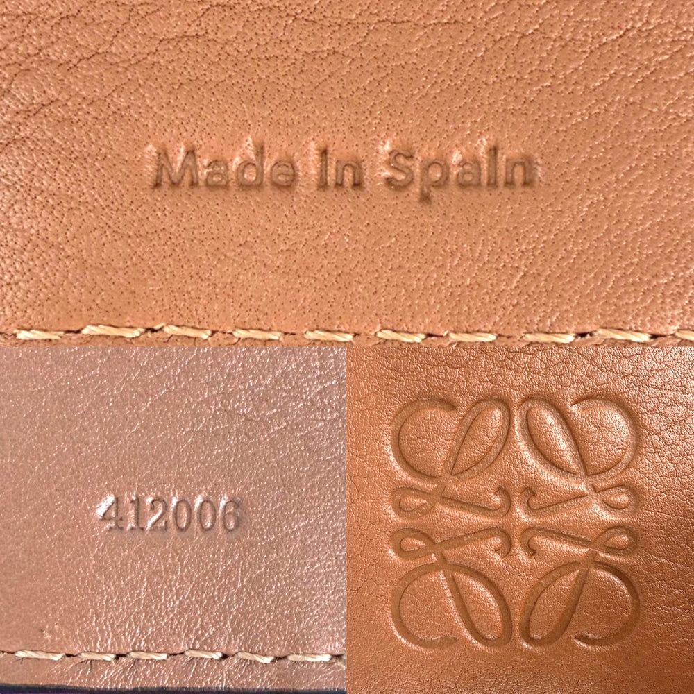 LOEWE ロエベ ファッション雑貨 ショルダーストラップ アナグラム ファッションアイテム レザー マルチカラー シルバー金具 レディース【中古品】