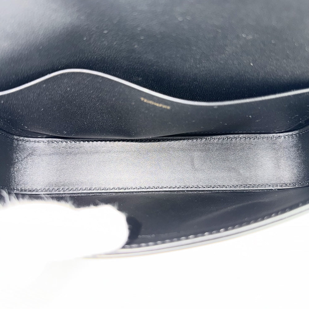 CELINE セリーヌ ショルダーバッグ クロード トリオンフ レザー ブラック 黒 ゴールド金具 レディース【中古品】