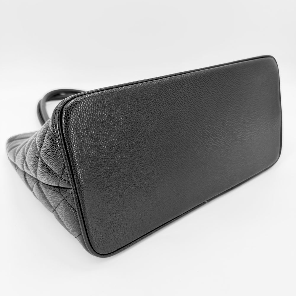 CHANEL シャネル トートバッグ マトラッセ 復刻トート ハンドバッグ ココマーク A01804 キャビアスキン ブラック 黒 シルバー金具 レディース【中古品】