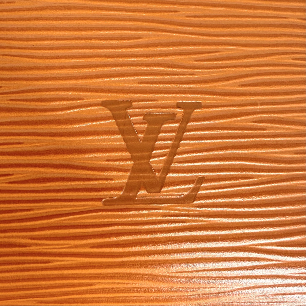 LOUIS VUITTON ルイヴィトン ボストンバッグ キーポル50 トラベルバッグ 旅行バッグ M42968 エピレザー ブラウン 茶 ゴールド金具 ユニセックス【中古品】